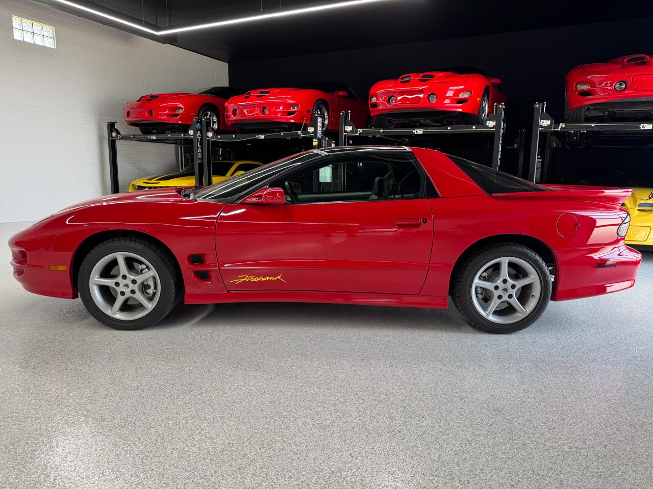 Pontiac Firebird  2002