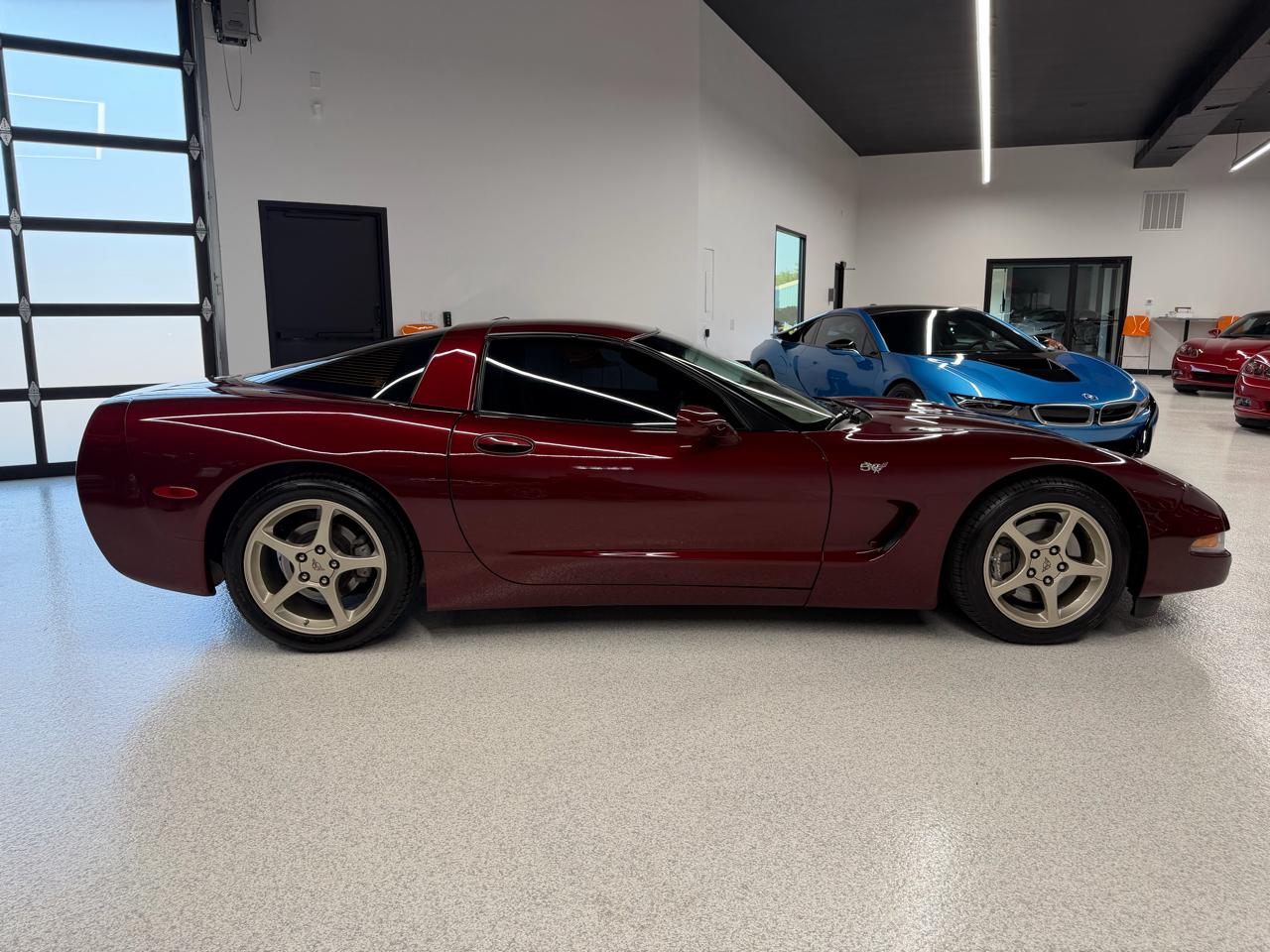 Chevrolet Corvette 2dr Coupe 2003