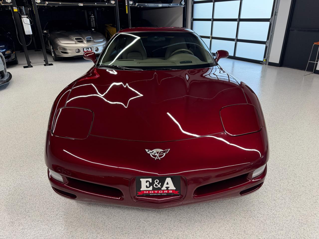 Chevrolet Corvette 2dr Coupe 2003