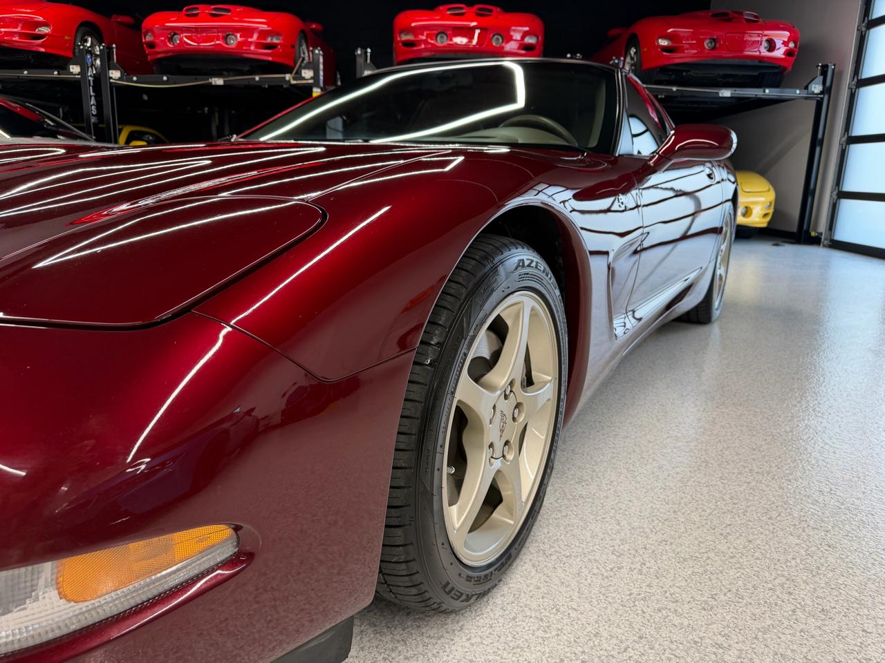 Chevrolet Corvette 2dr Coupe 2003