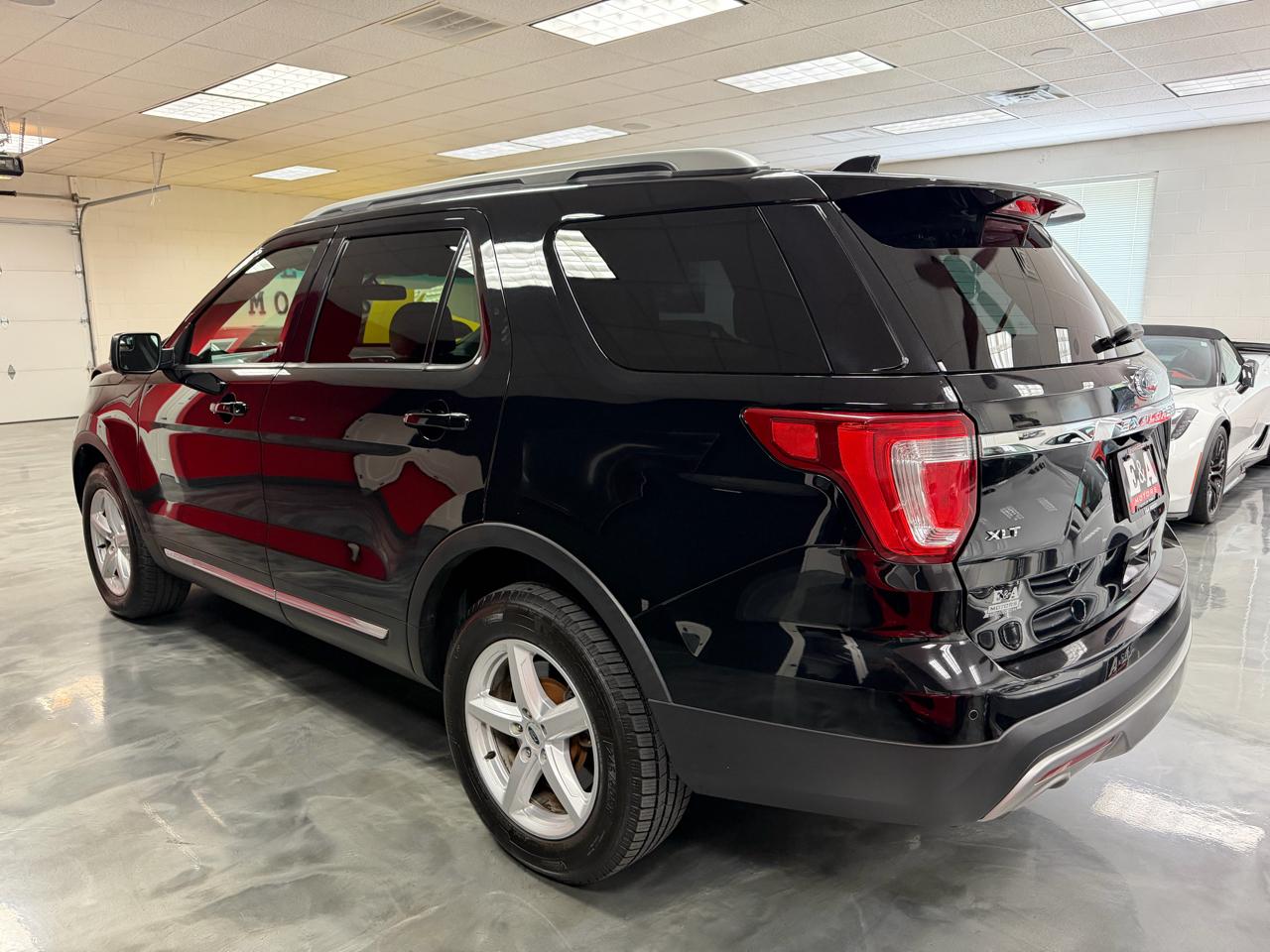 Ford Explorer  2016