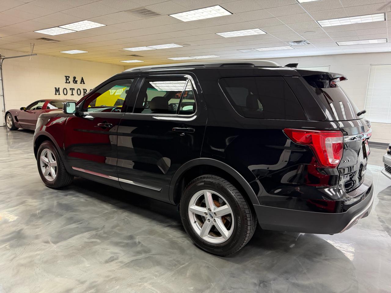 Ford Explorer  2016