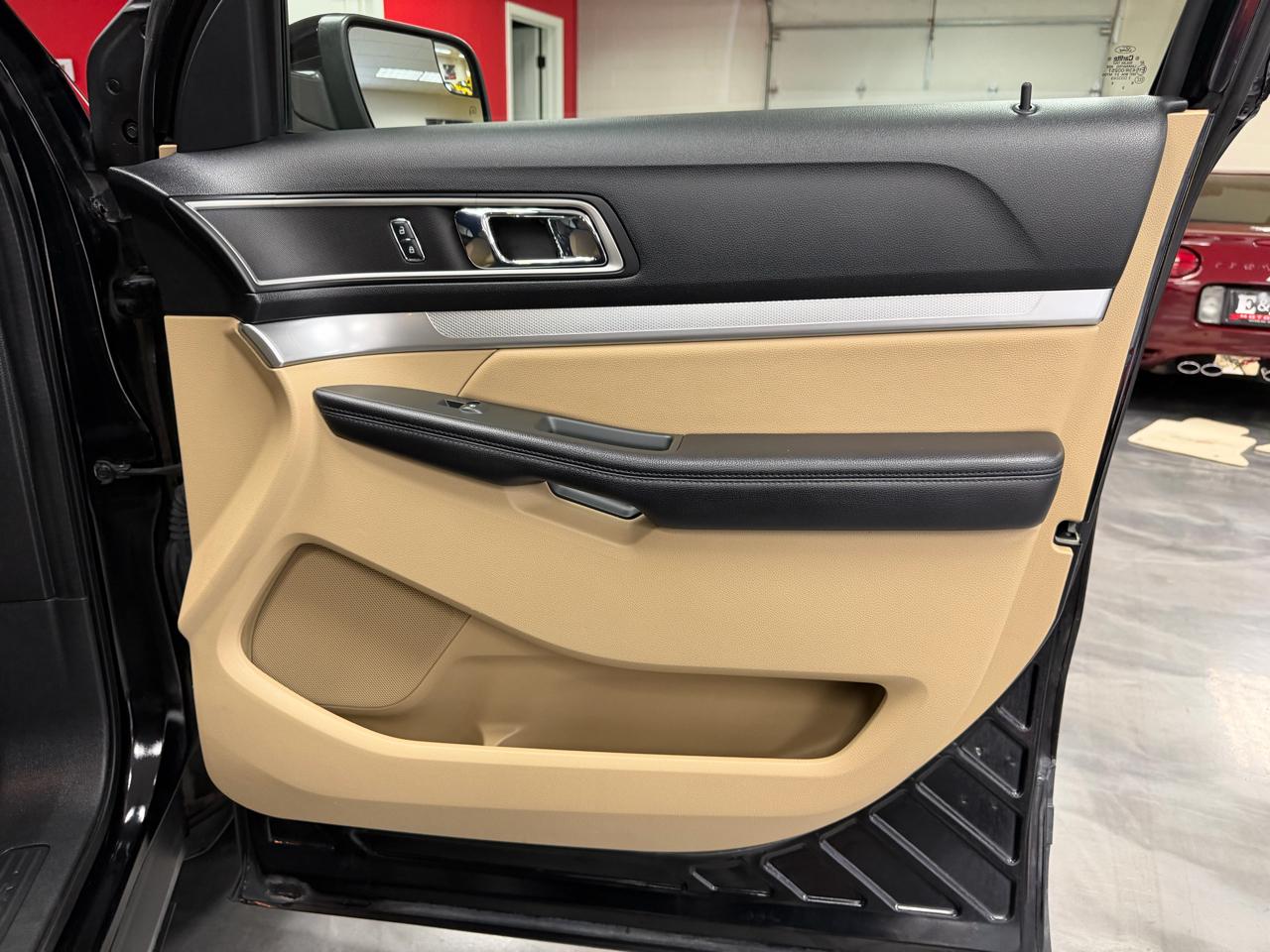 Ford Explorer  2016