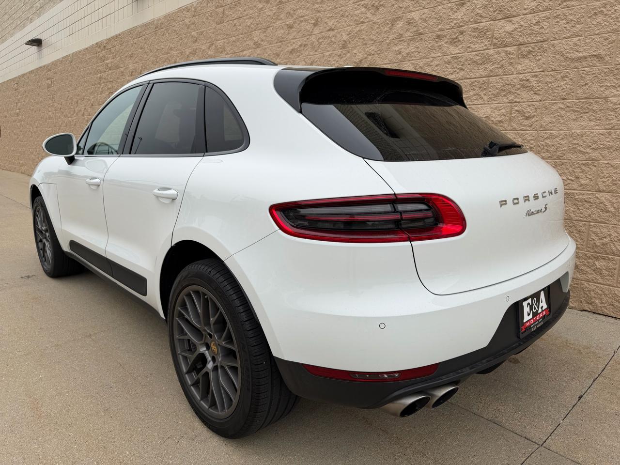 Porsche Macan AWD 4dr S 2016