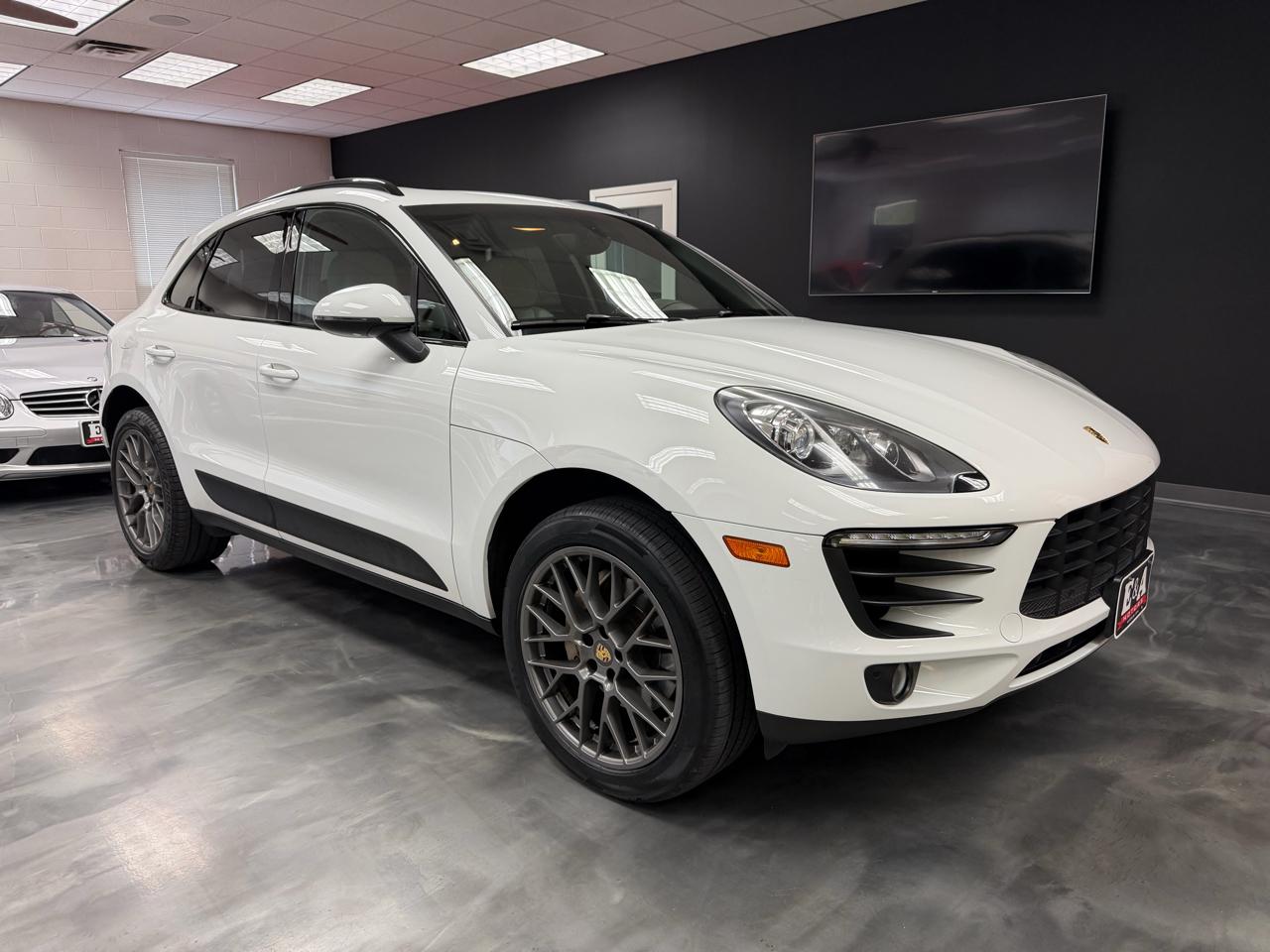 Porsche Macan AWD 4dr S 2016