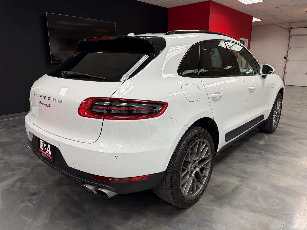 Porsche Macan AWD 4dr S 2016