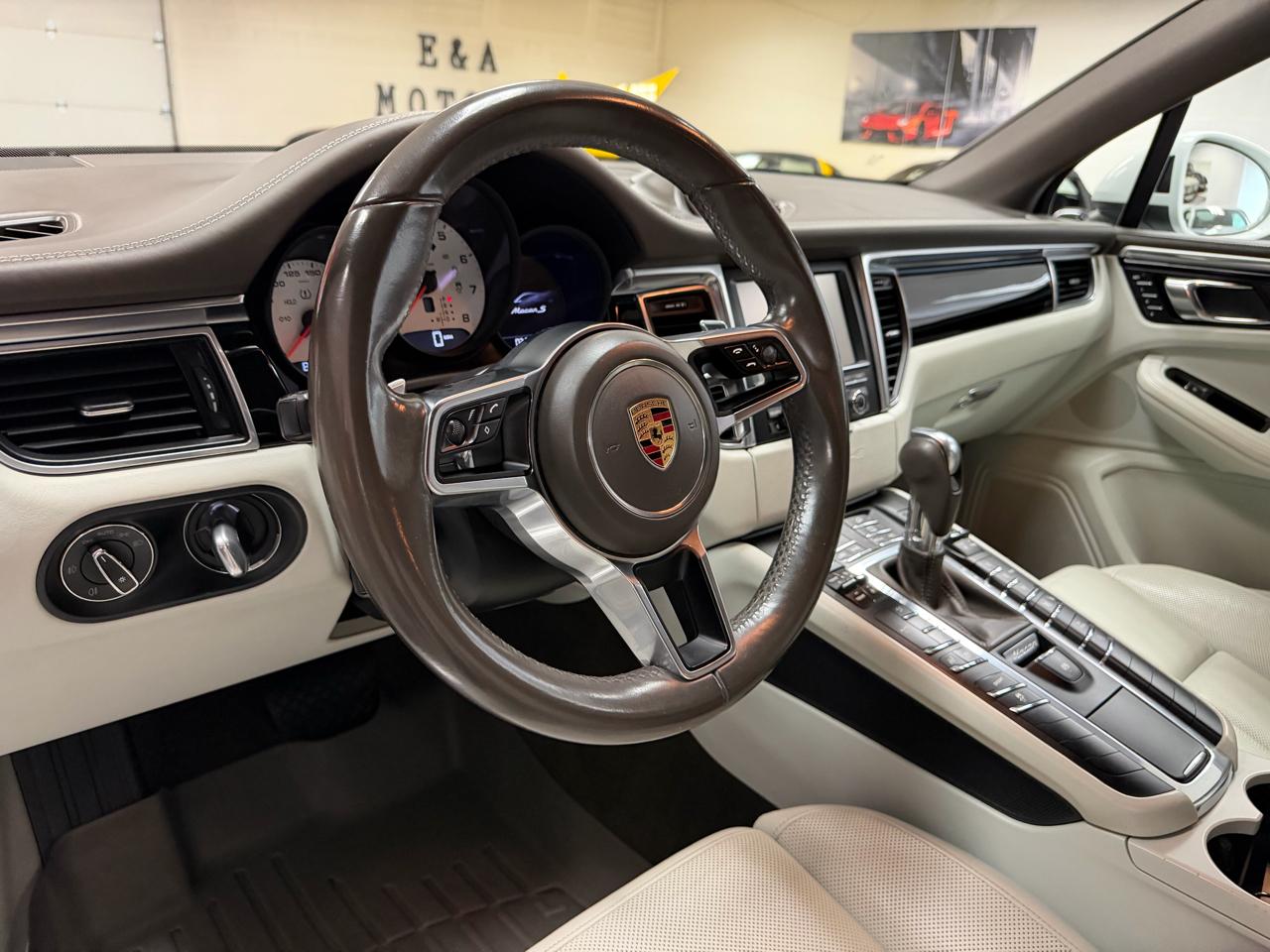 Porsche Macan AWD 4dr S 2016