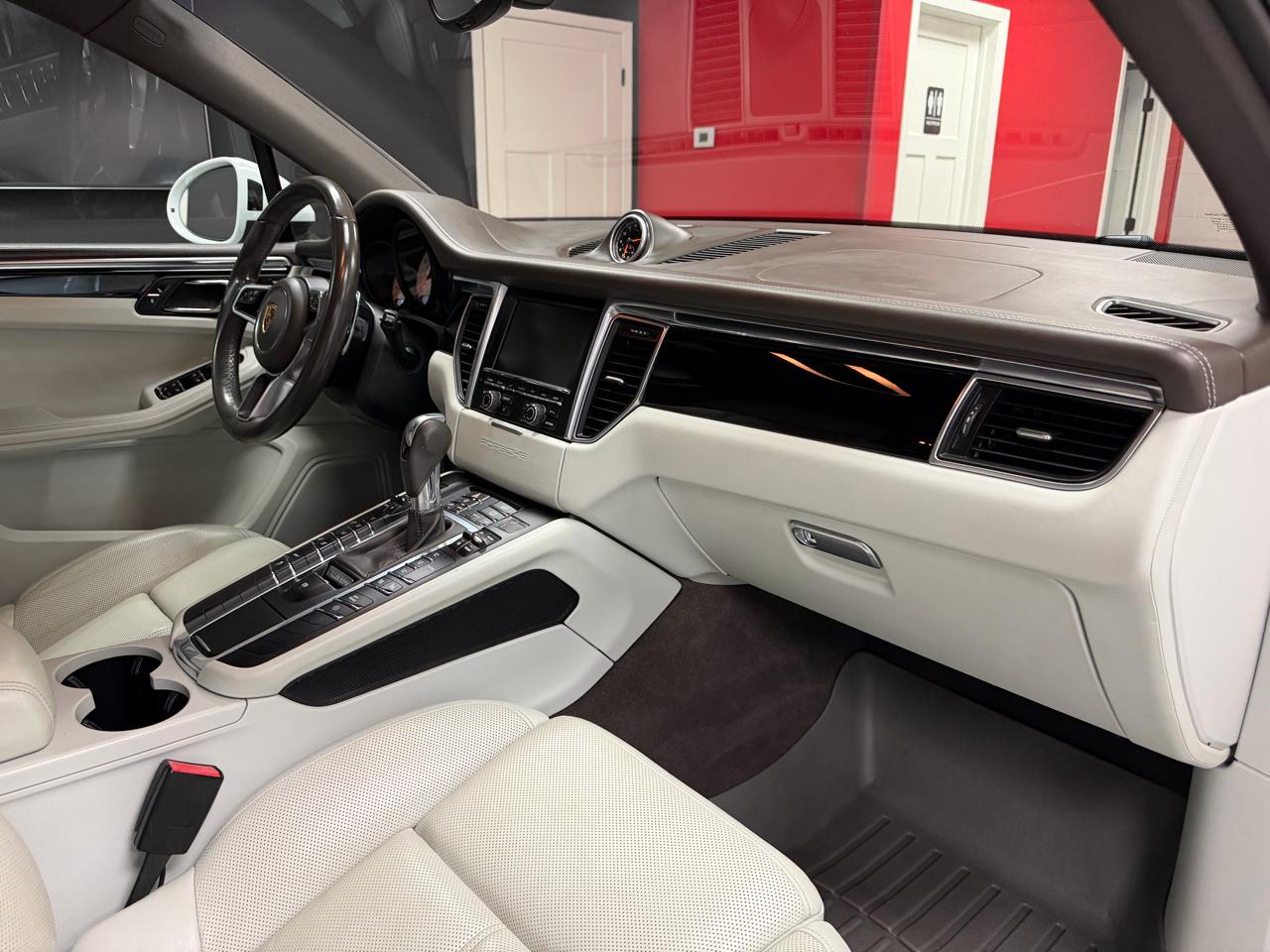 Porsche Macan AWD 4dr S 2016