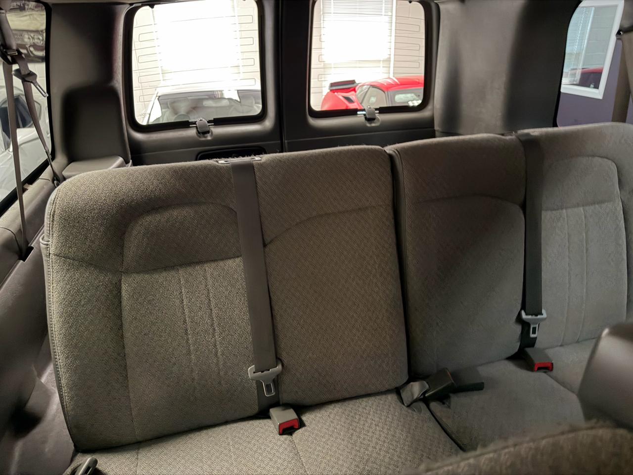 Chevrolet Express Passenger  2019