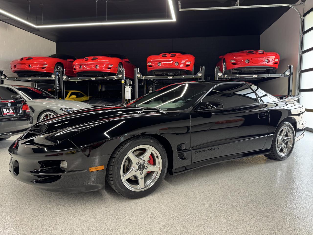 Pontiac Firebird Trans Am 2001