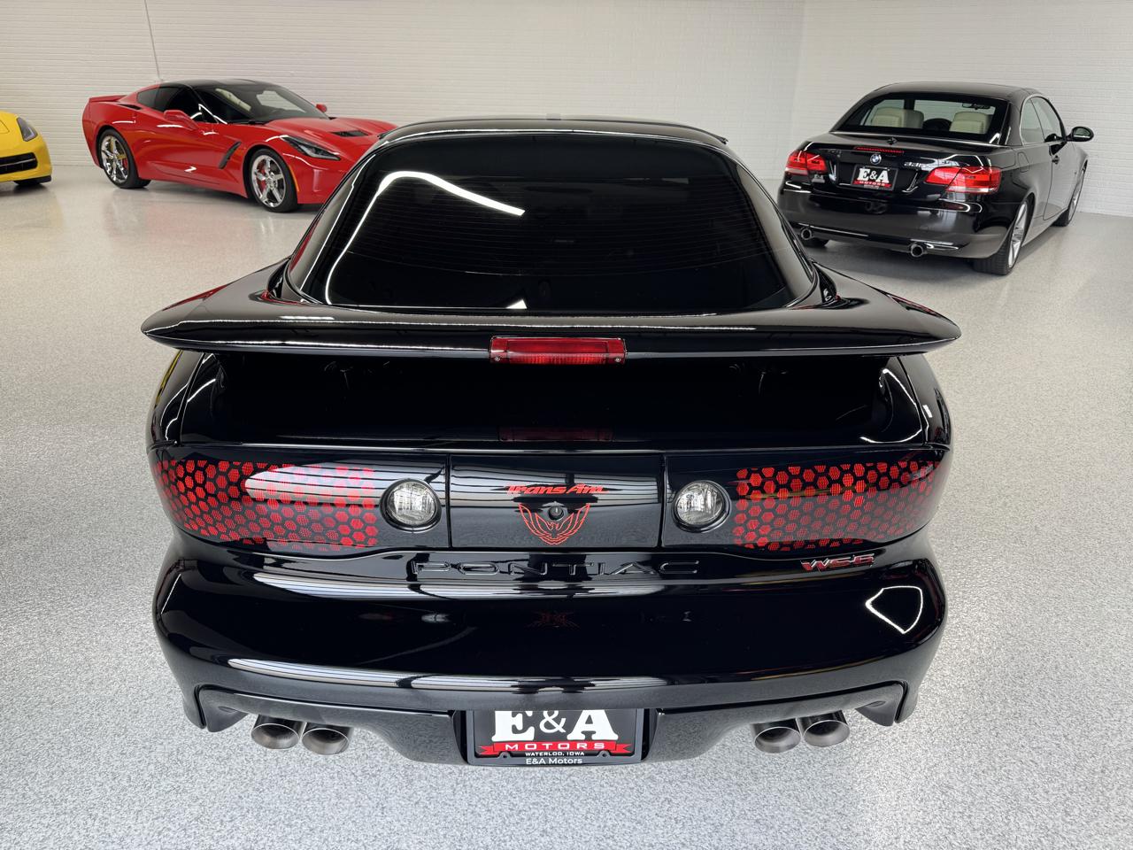 Pontiac Firebird Trans Am 2001