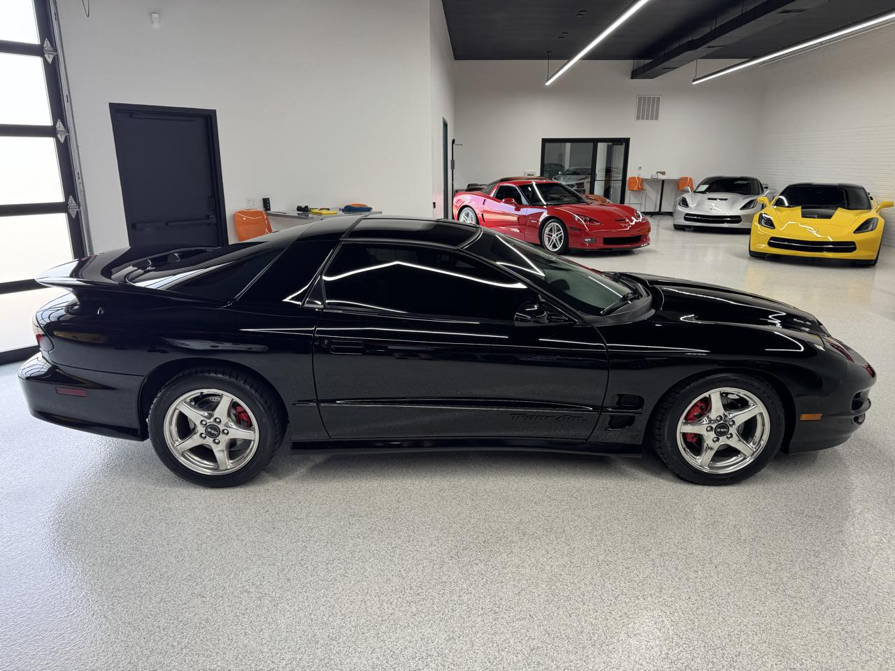 Pontiac Firebird Trans Am 2001