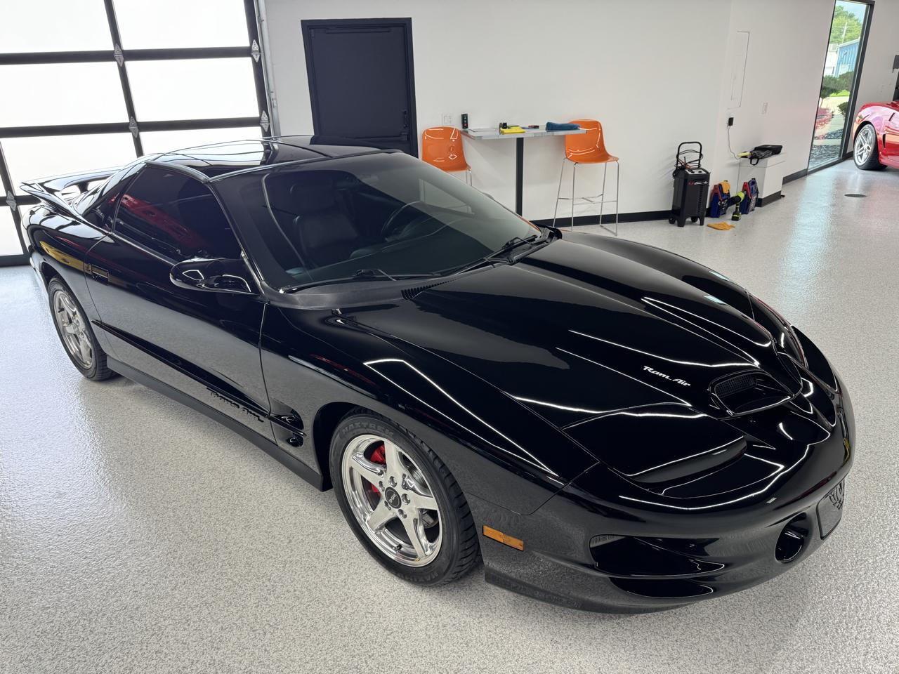 Pontiac Firebird Trans Am 2001