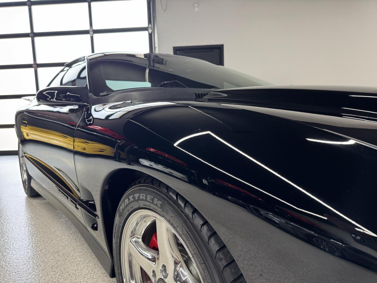 Pontiac Firebird Trans Am 2001