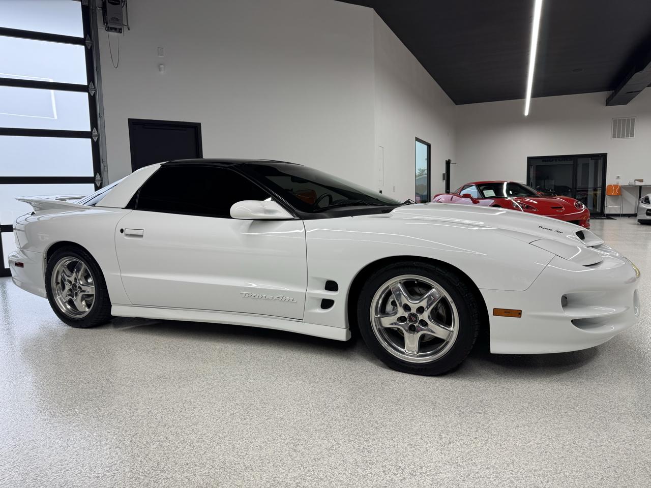 Pontiac Firebird Trans Am 1998