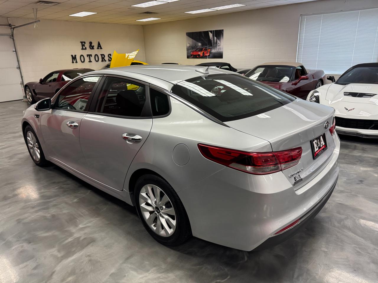 Kia Optima LX Auto 2017