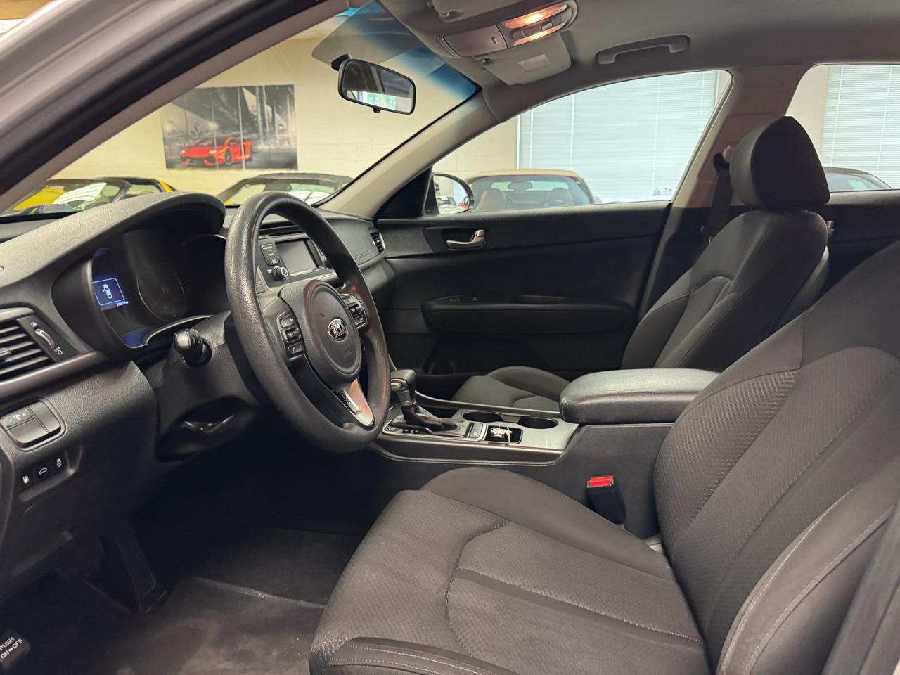 Kia Optima LX Auto 2017