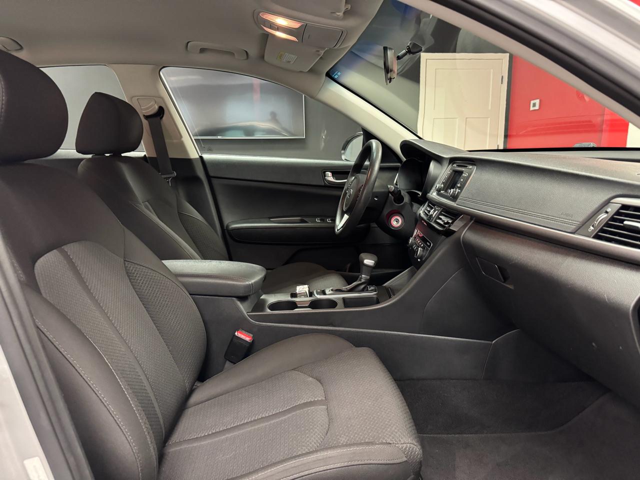 Kia Optima LX Auto 2017