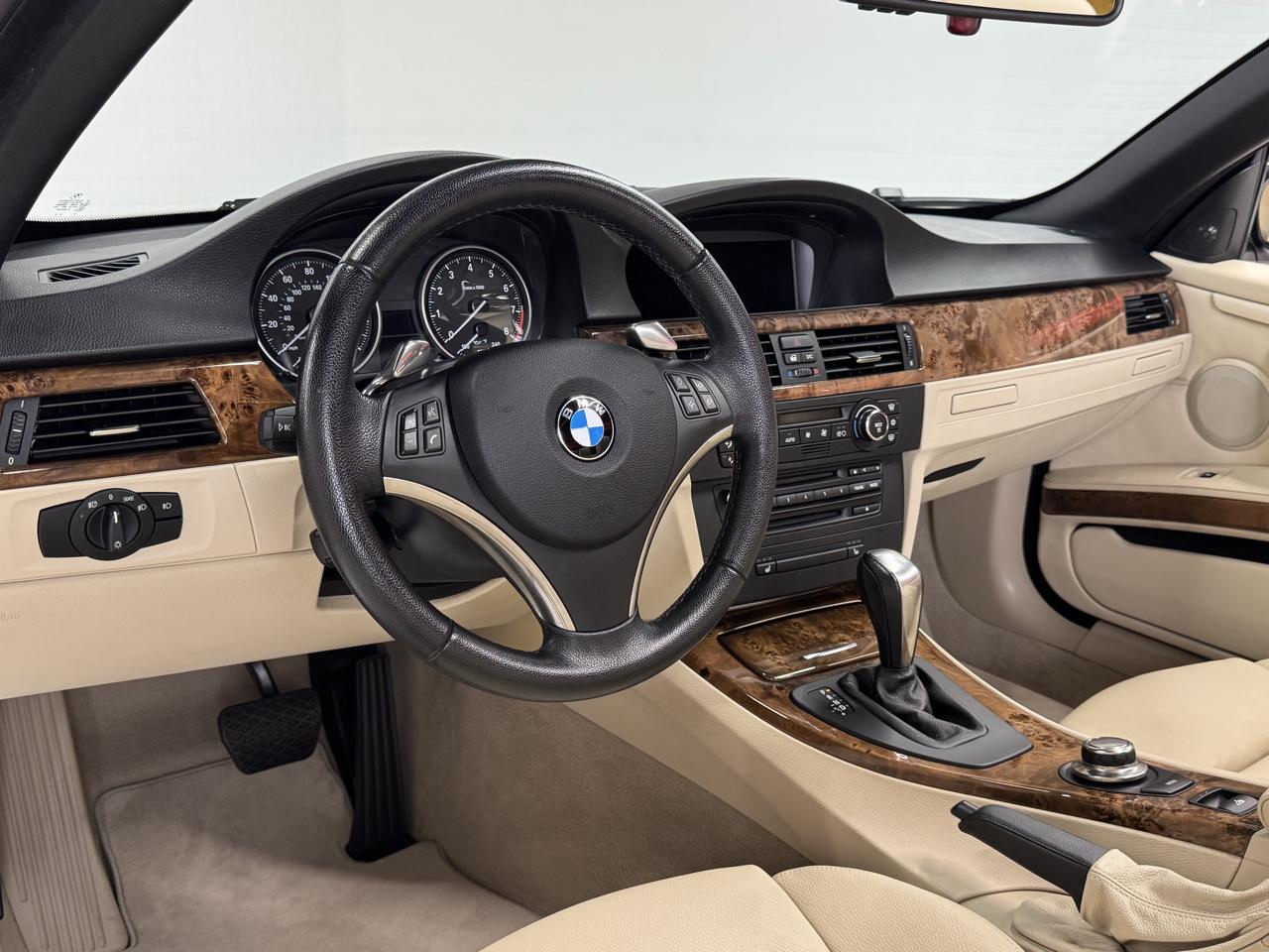 BMW 3 Series  2007