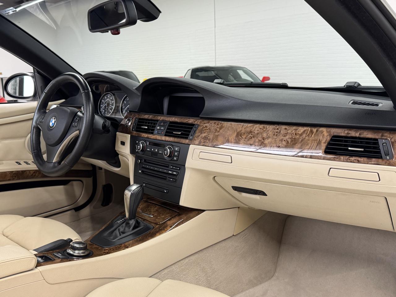 BMW 3 Series  2007