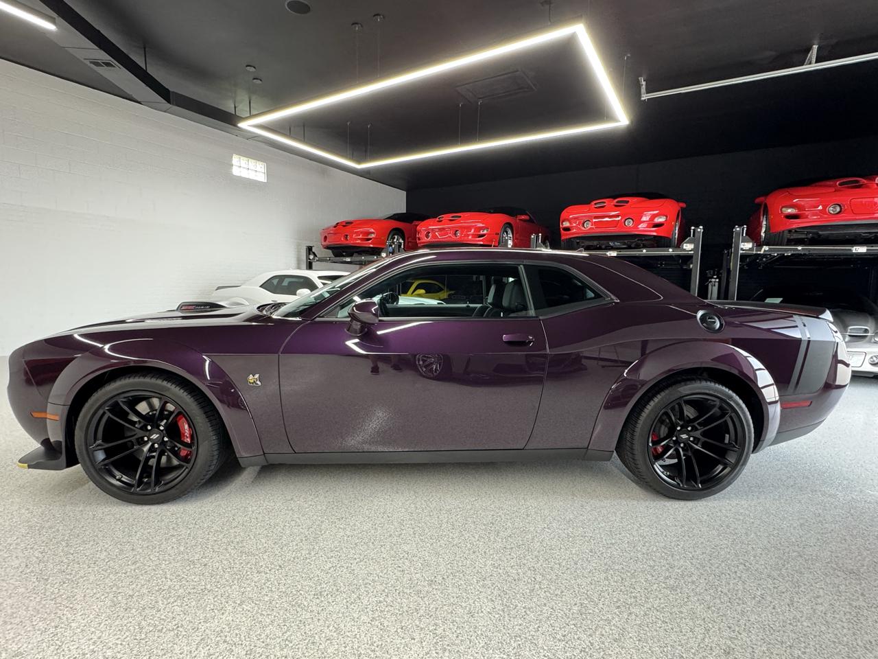 Dodge Challenger  2021