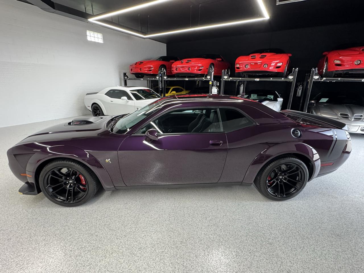 Dodge Challenger  2021