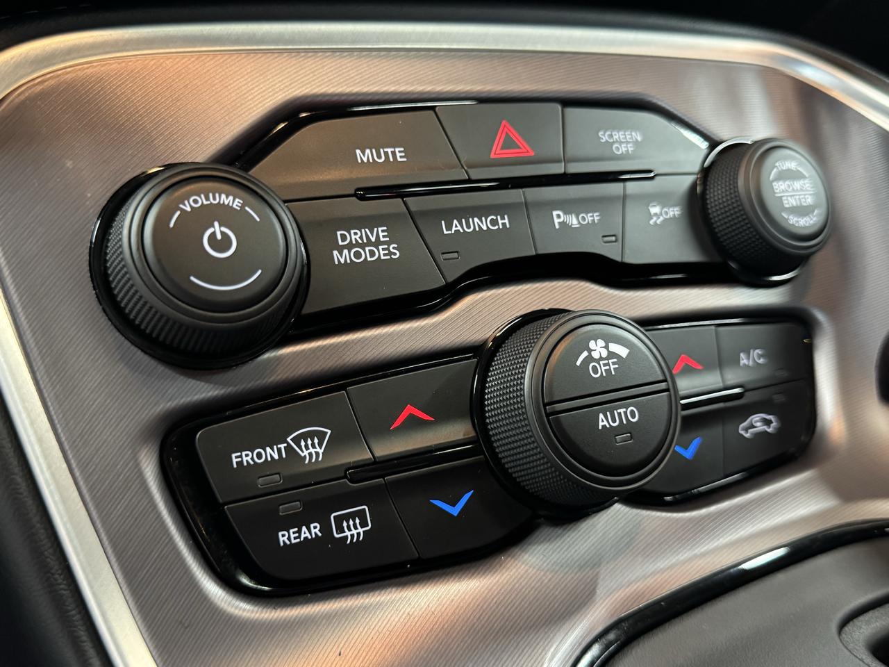 Dodge Challenger  2021