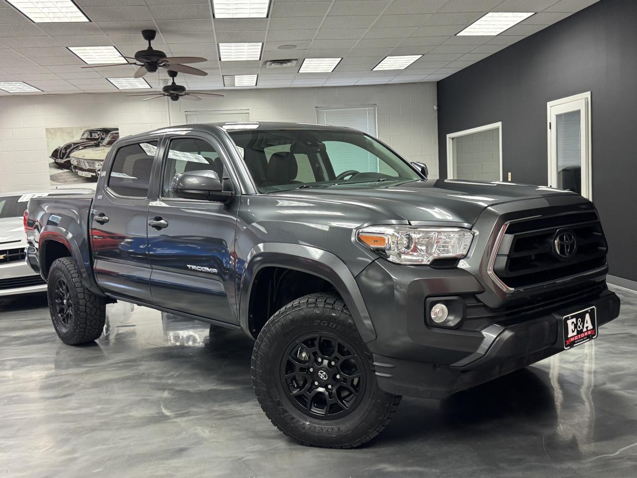 Toyota Tacoma 4WD  2022