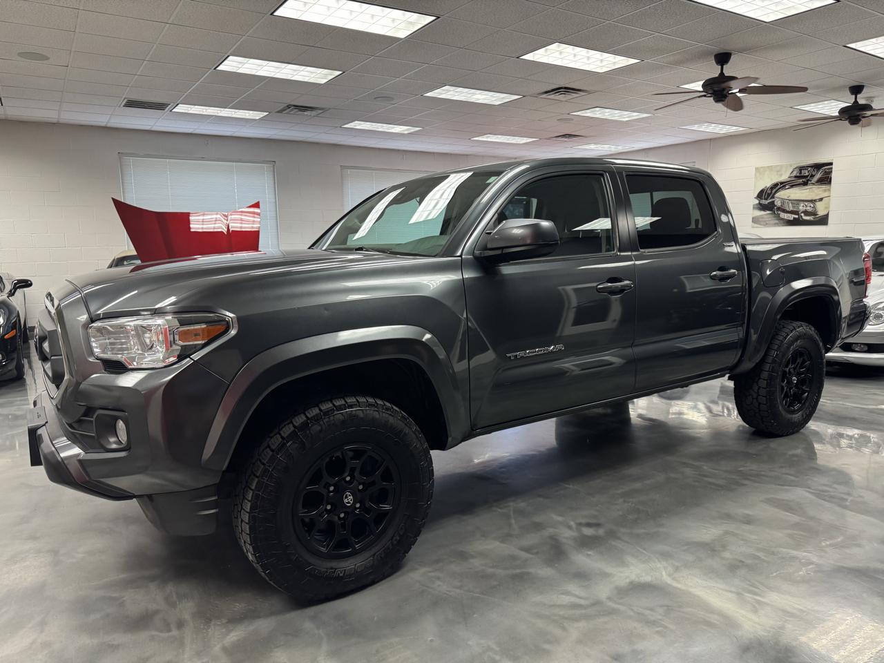 Toyota Tacoma 4WD  2022