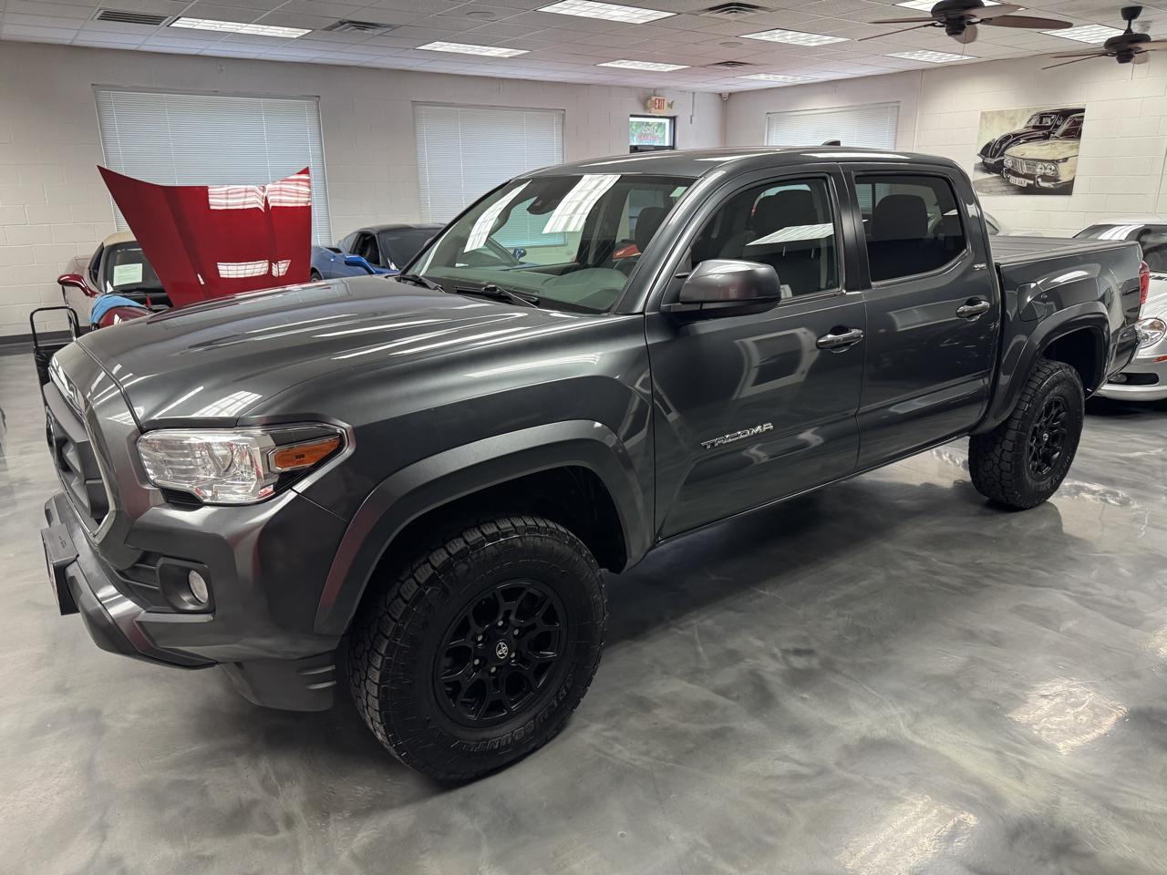 Toyota Tacoma 4WD  2022
