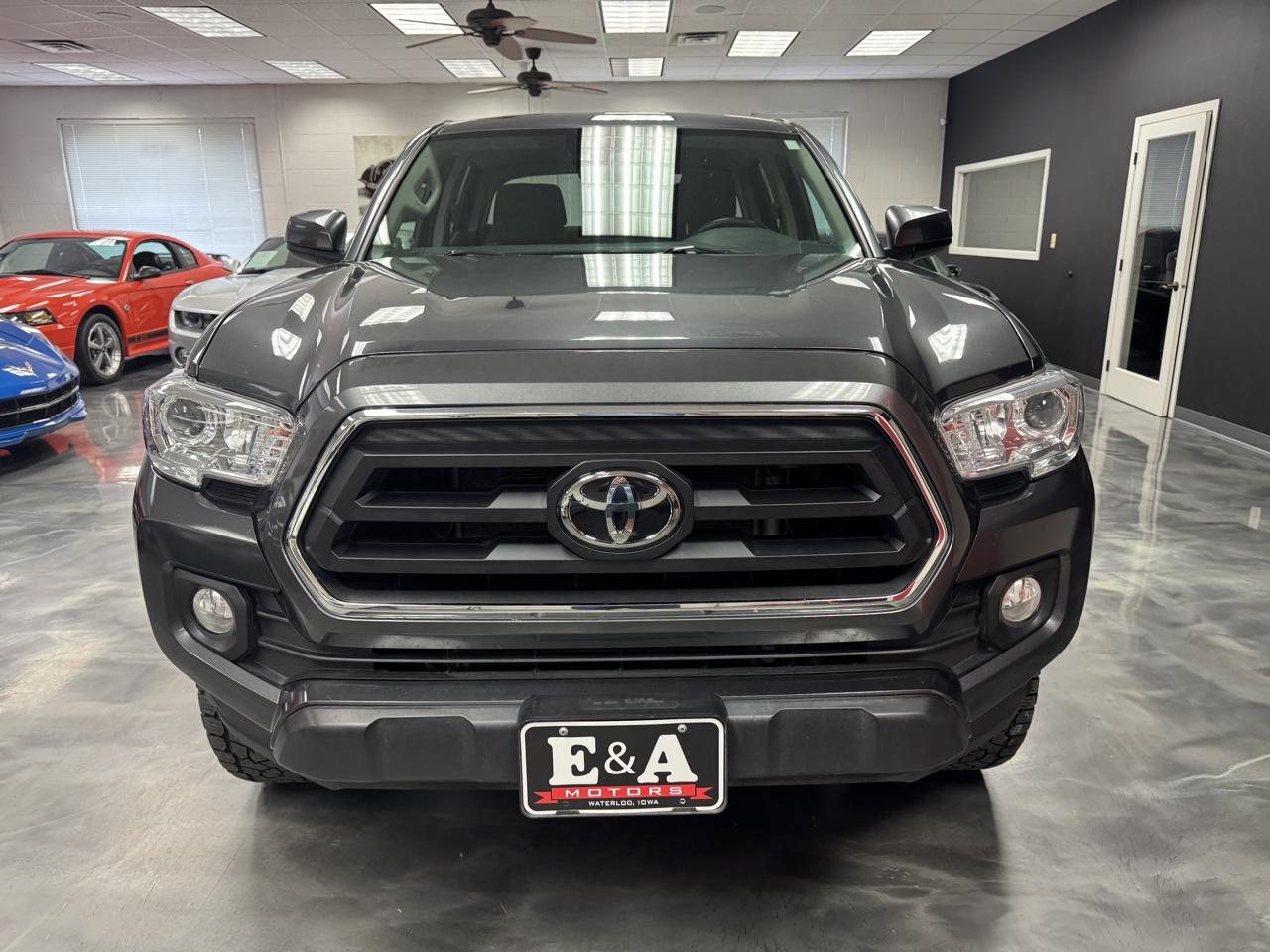 Toyota Tacoma 4WD  2022
