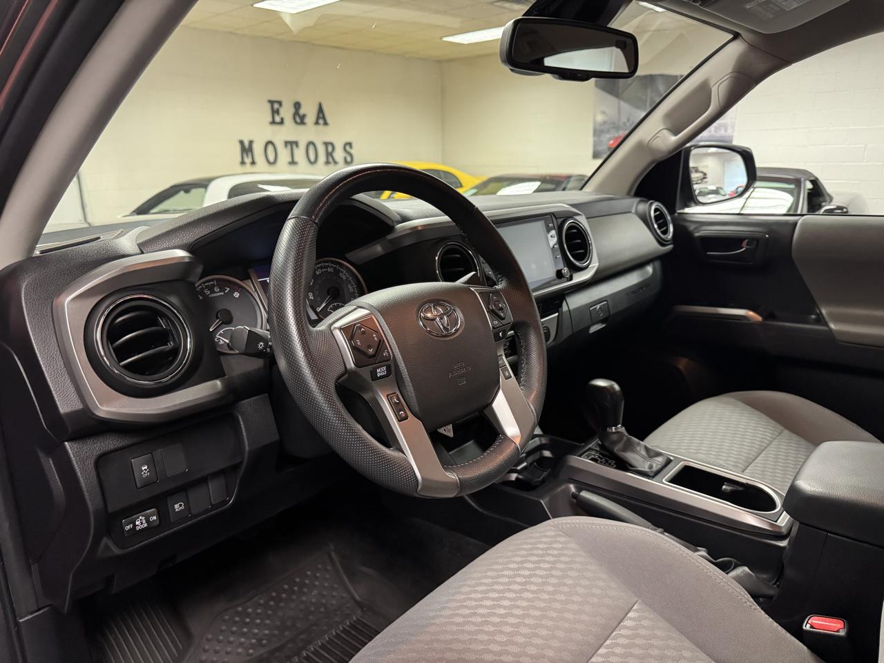 Toyota Tacoma 4WD  2022