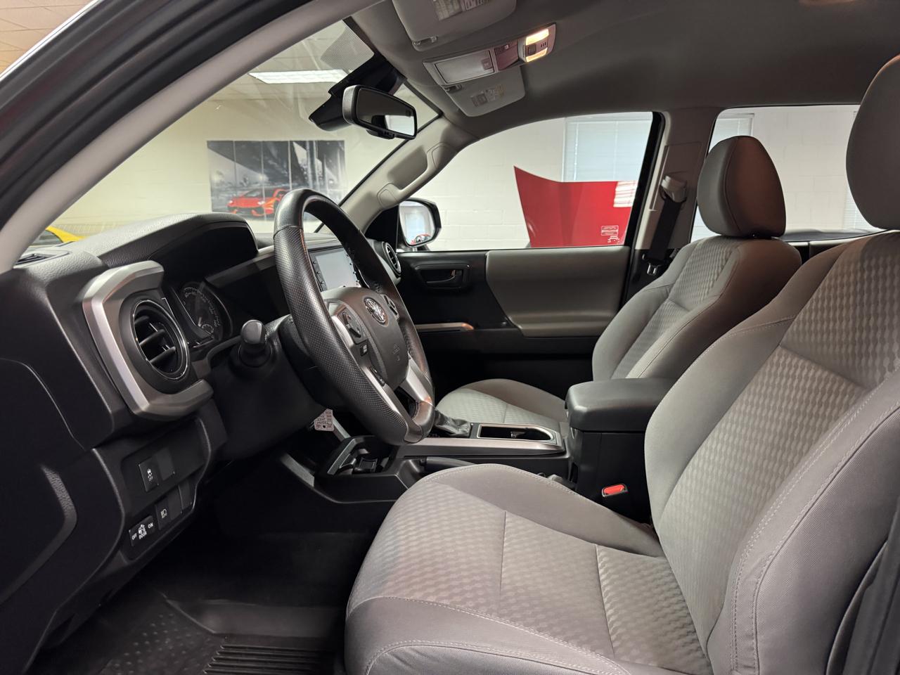 Toyota Tacoma 4WD  2022
