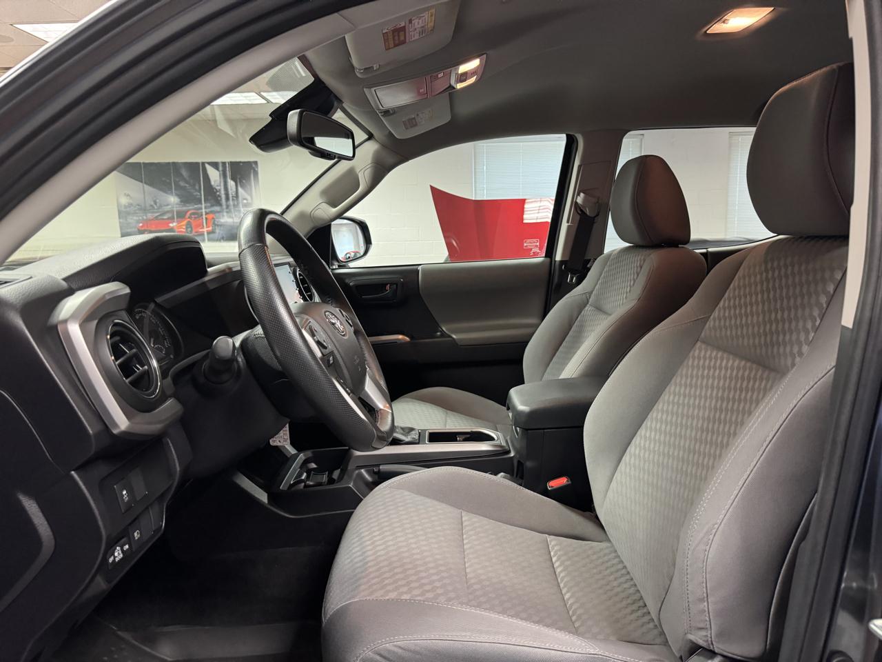 Toyota Tacoma 4WD  2022