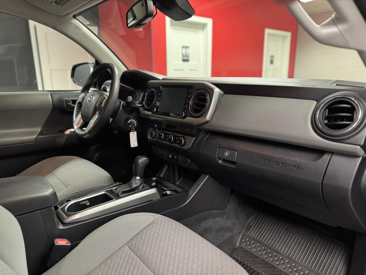 Toyota Tacoma 4WD  2022
