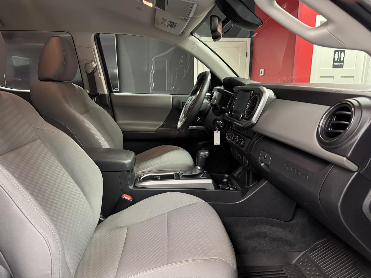 Toyota Tacoma 4WD  2022