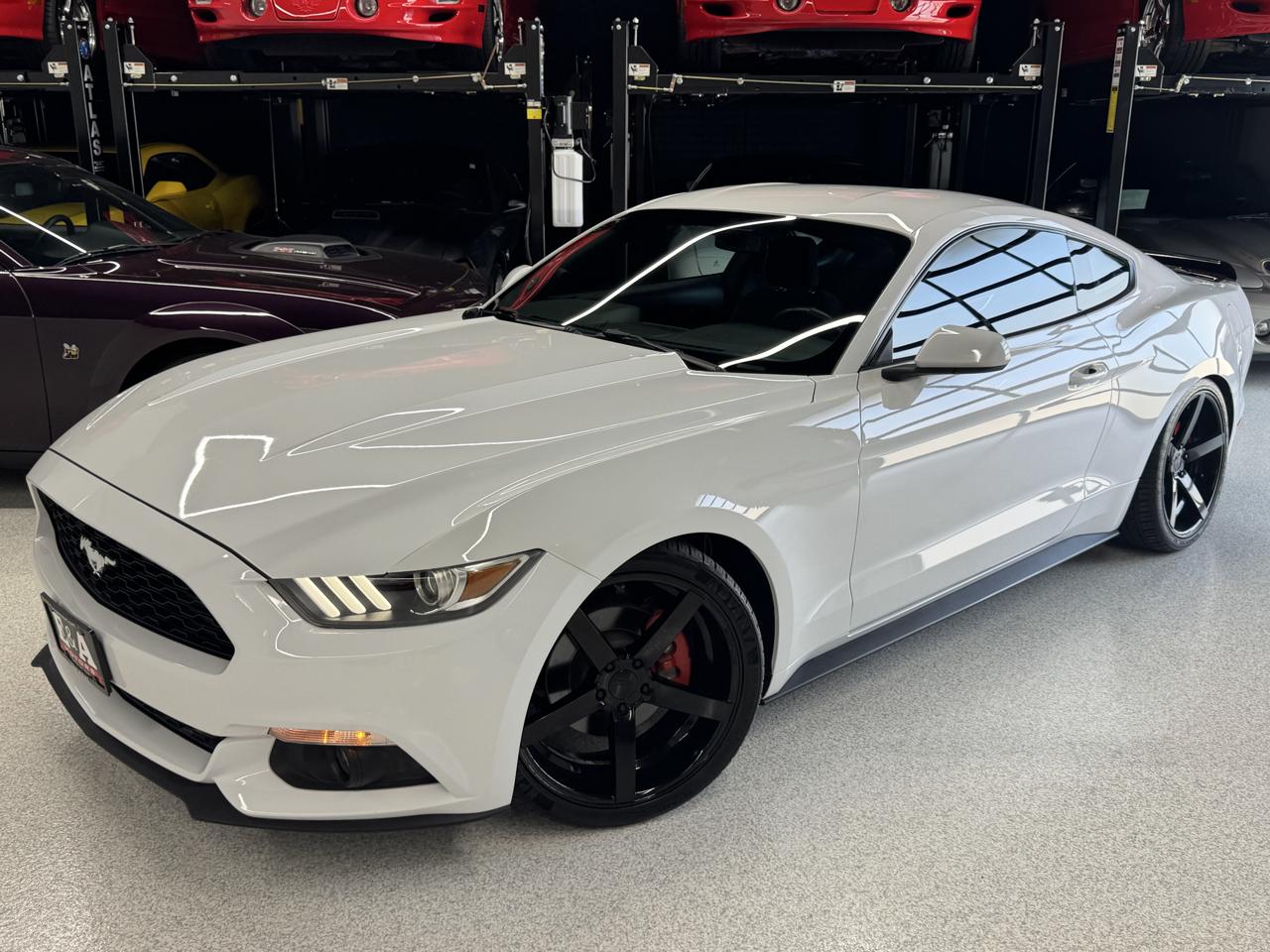 Ford Mustang 2dr Fastback EcoBoost 2016