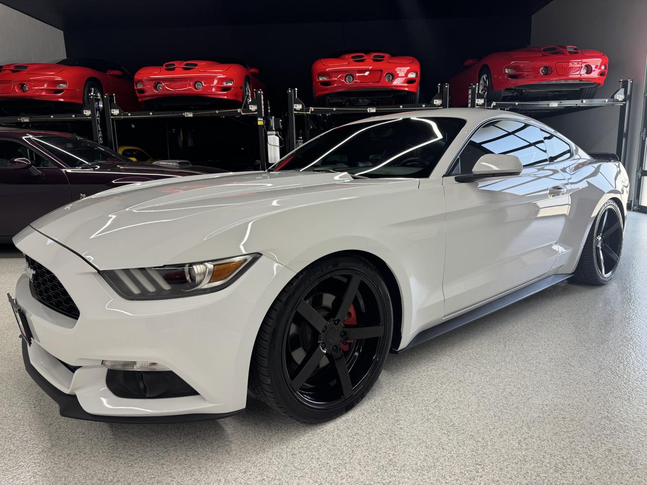 Ford Mustang 2dr Fastback EcoBoost 2016