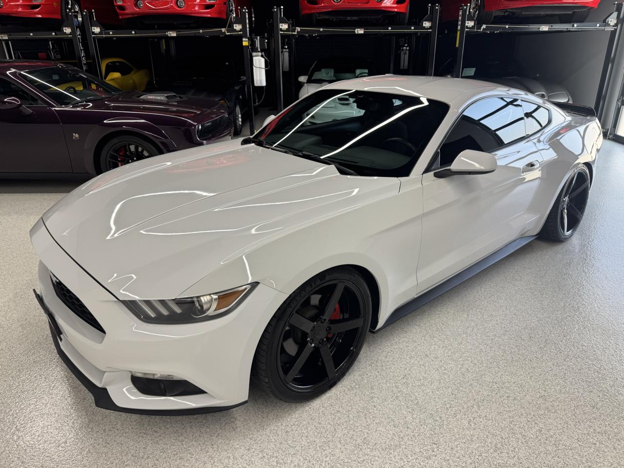 Ford Mustang 2dr Fastback EcoBoost 2016