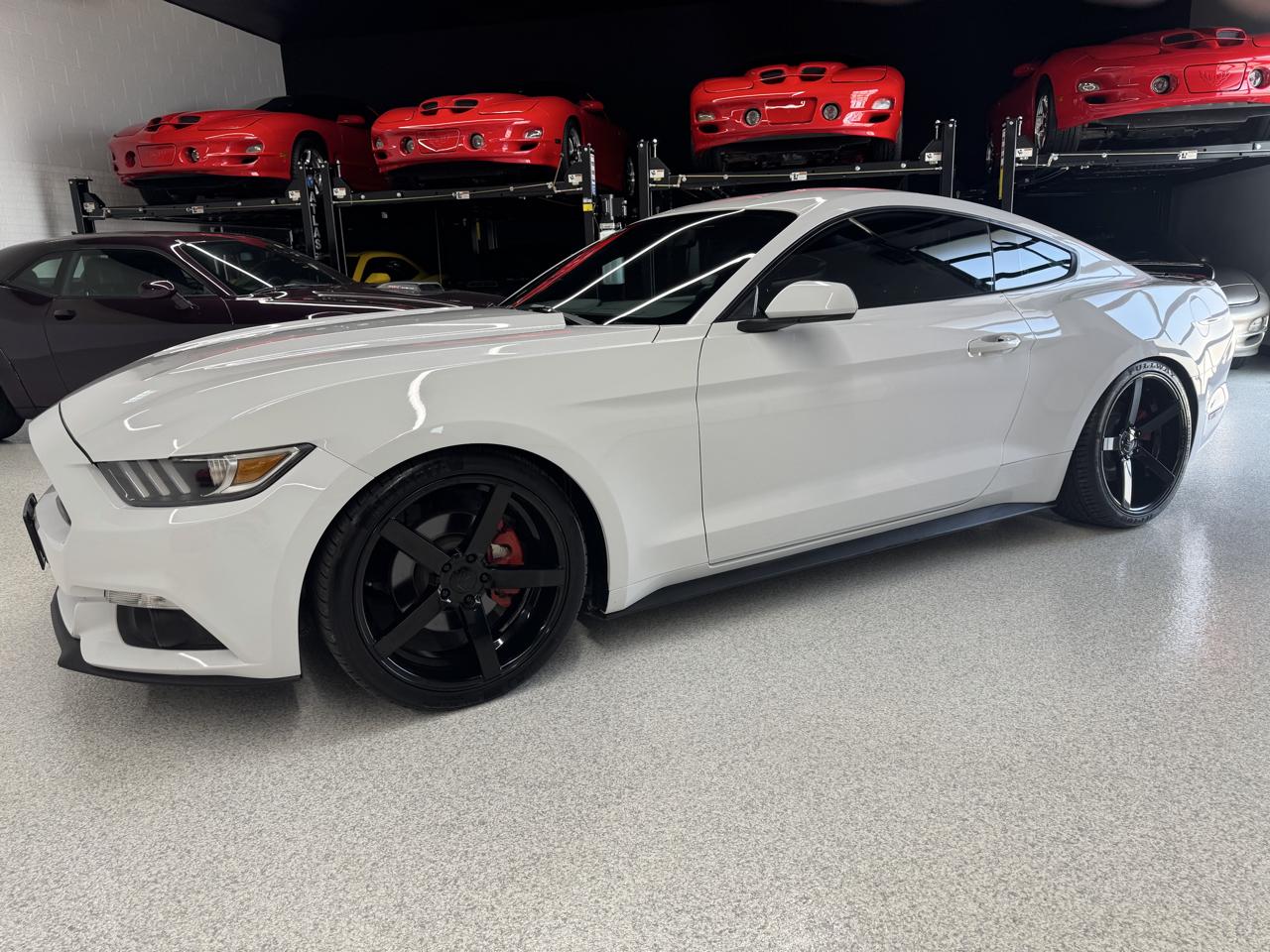 Ford Mustang 2dr Fastback EcoBoost 2016