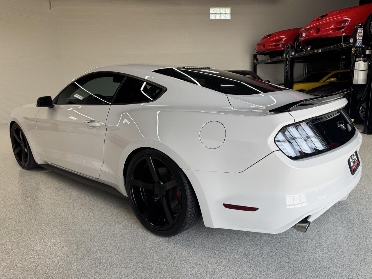 Ford Mustang 2dr Fastback EcoBoost 2016