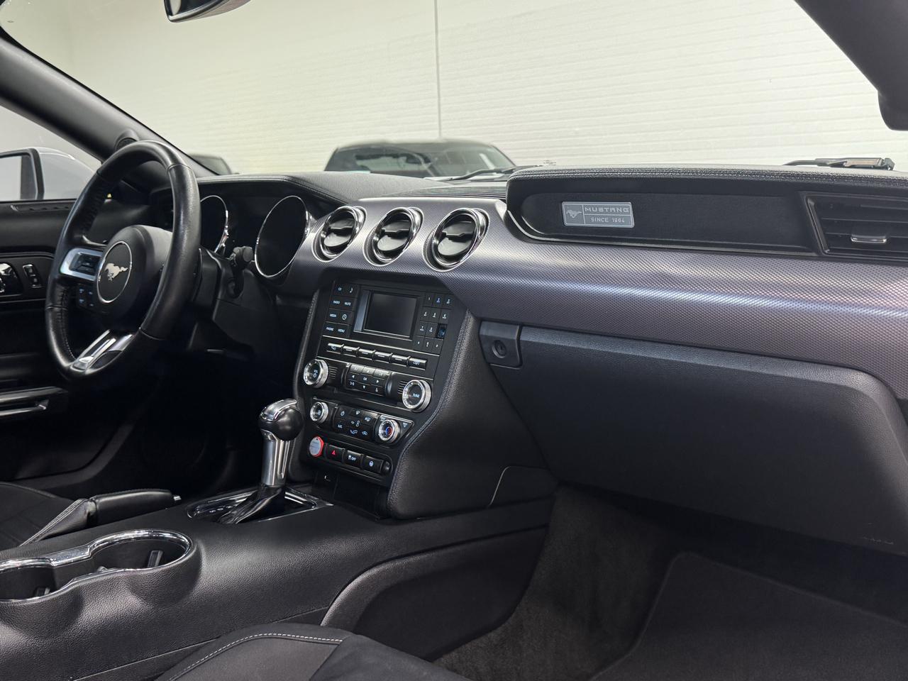 Ford Mustang 2dr Fastback EcoBoost 2016