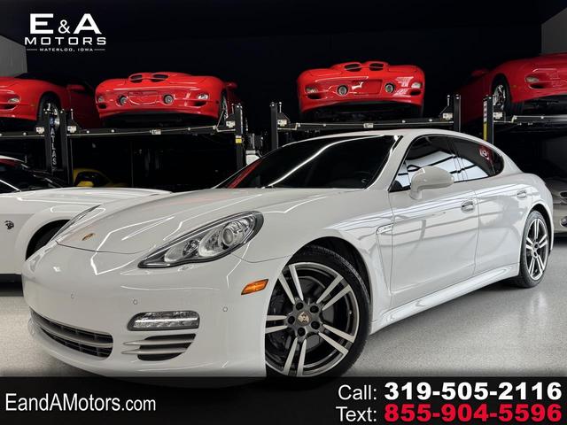 2013 Porsche Panamera 4
