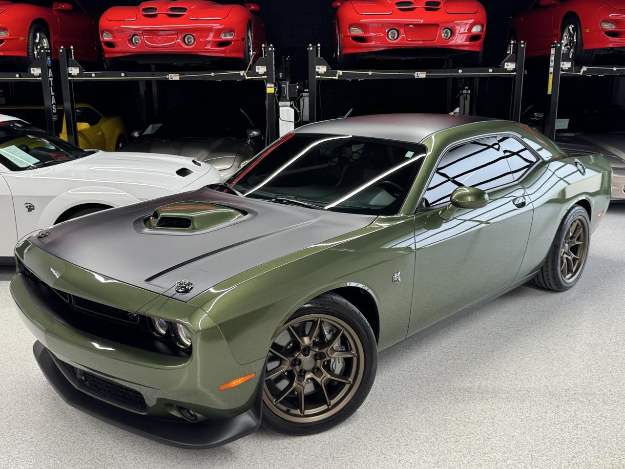 Dodge Challenger  2020