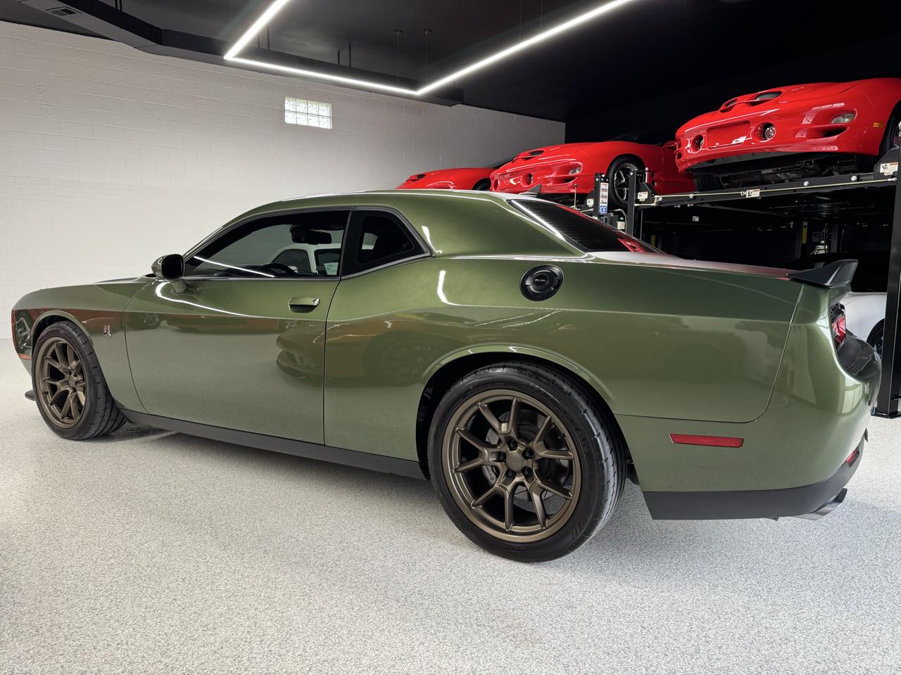 Dodge Challenger  2020