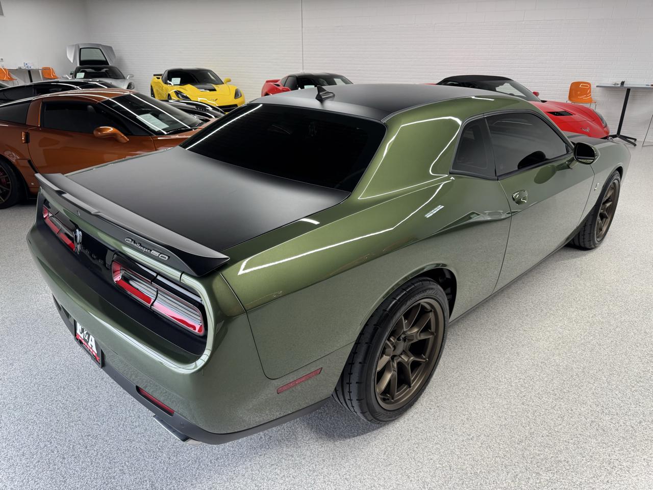 Dodge Challenger  2020