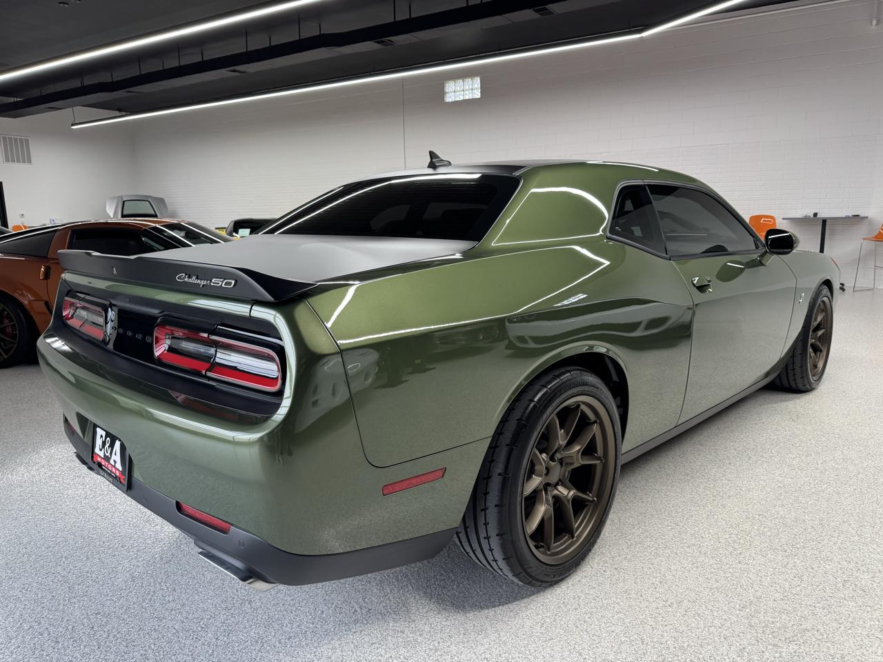 Dodge Challenger  2020