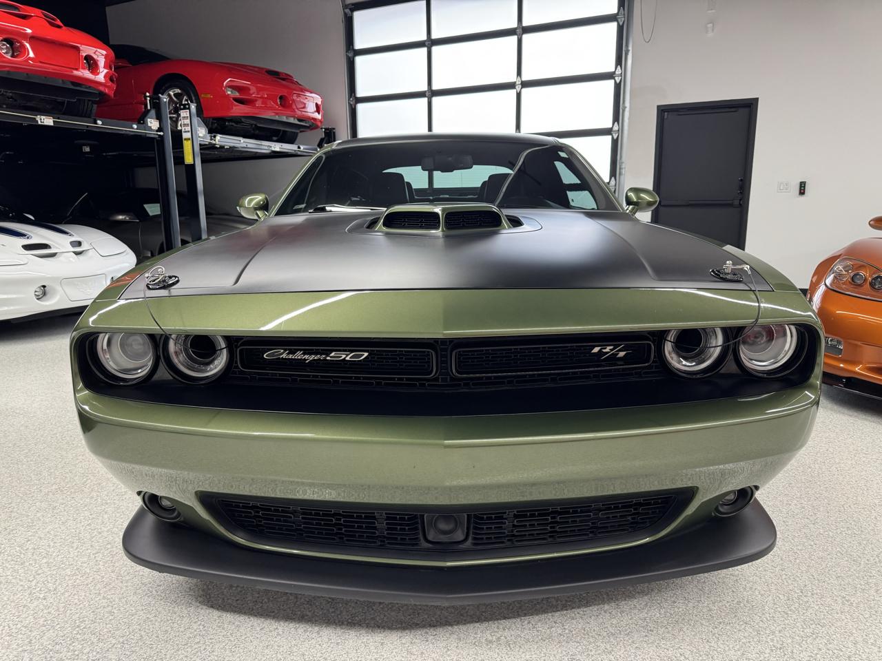 Dodge Challenger  2020