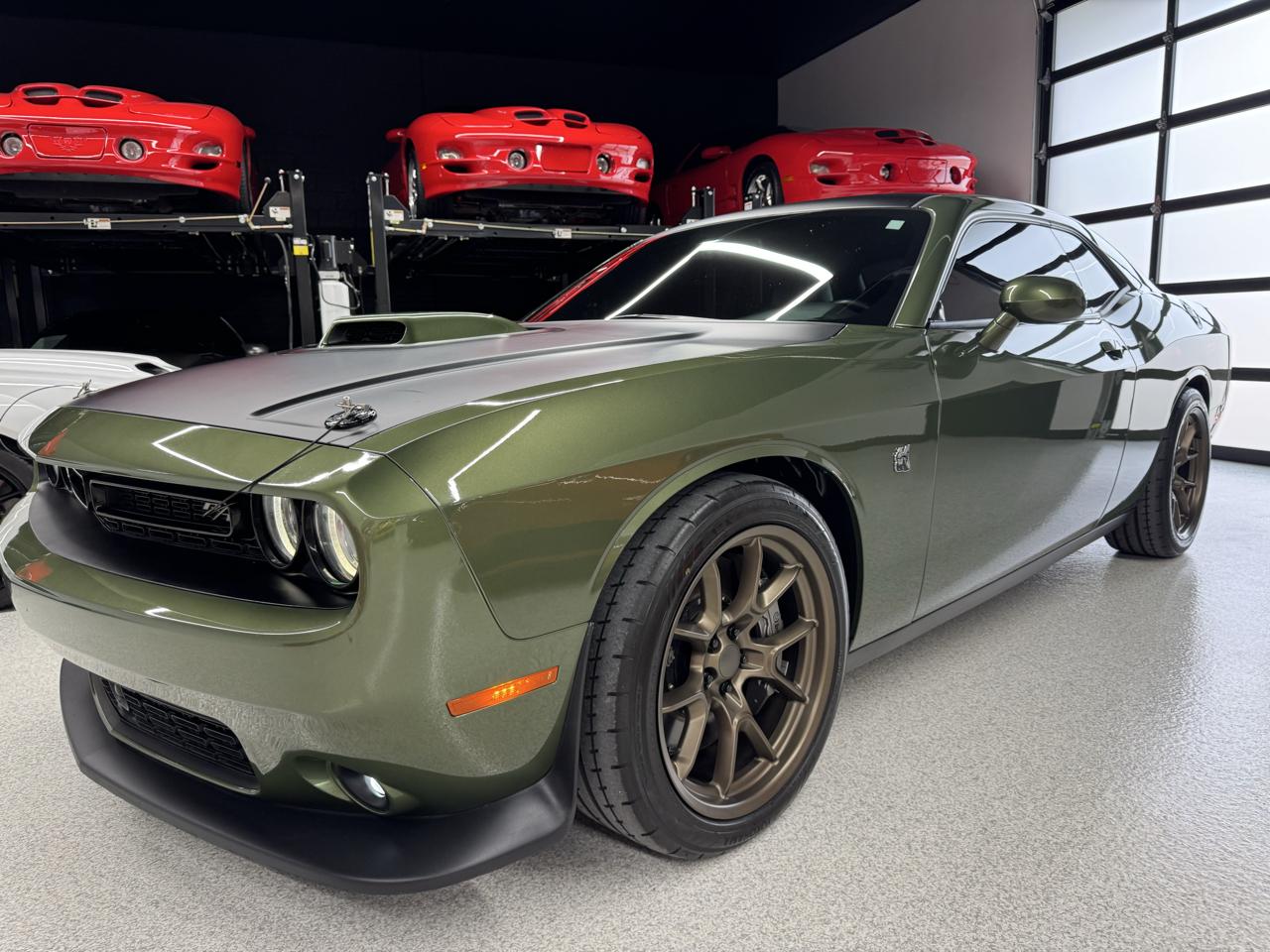 Dodge Challenger  2020