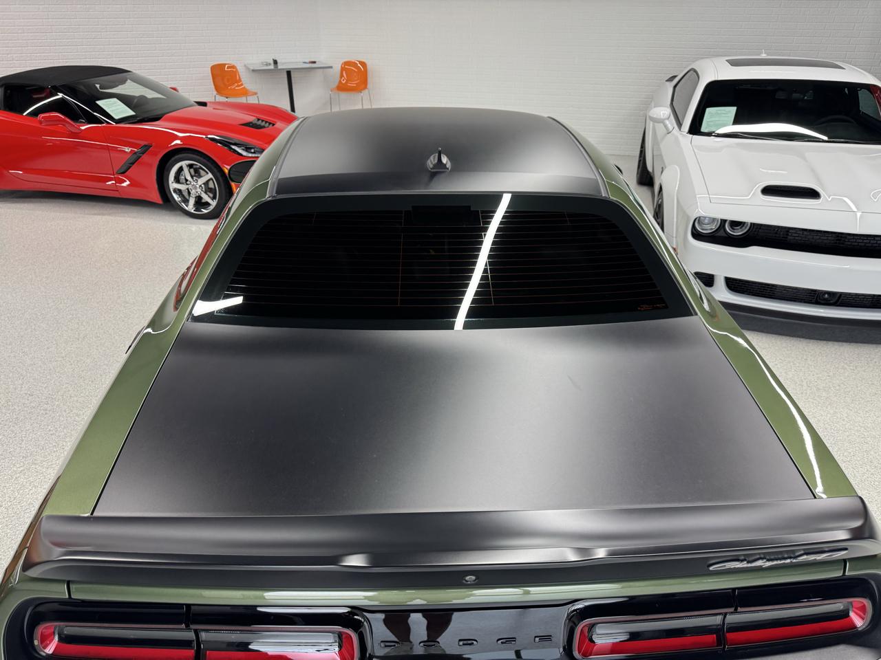 Dodge Challenger  2020